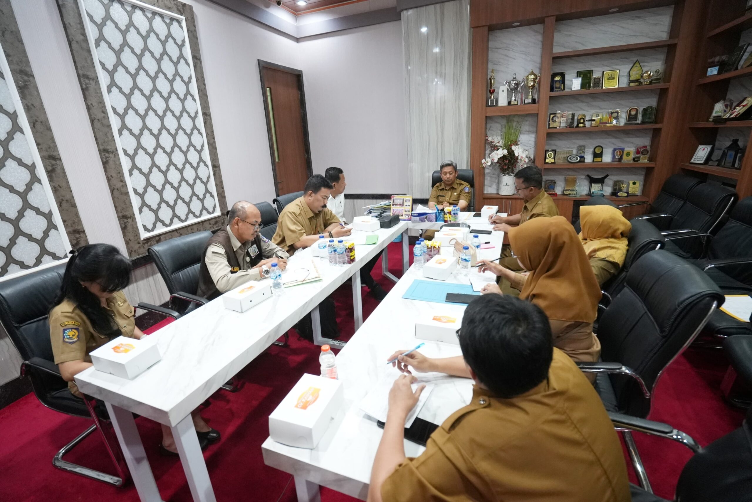 Jelang Nataru, Pj Sekprov Pimpin Rakor Tindak Lanjut Inflasi Daerah