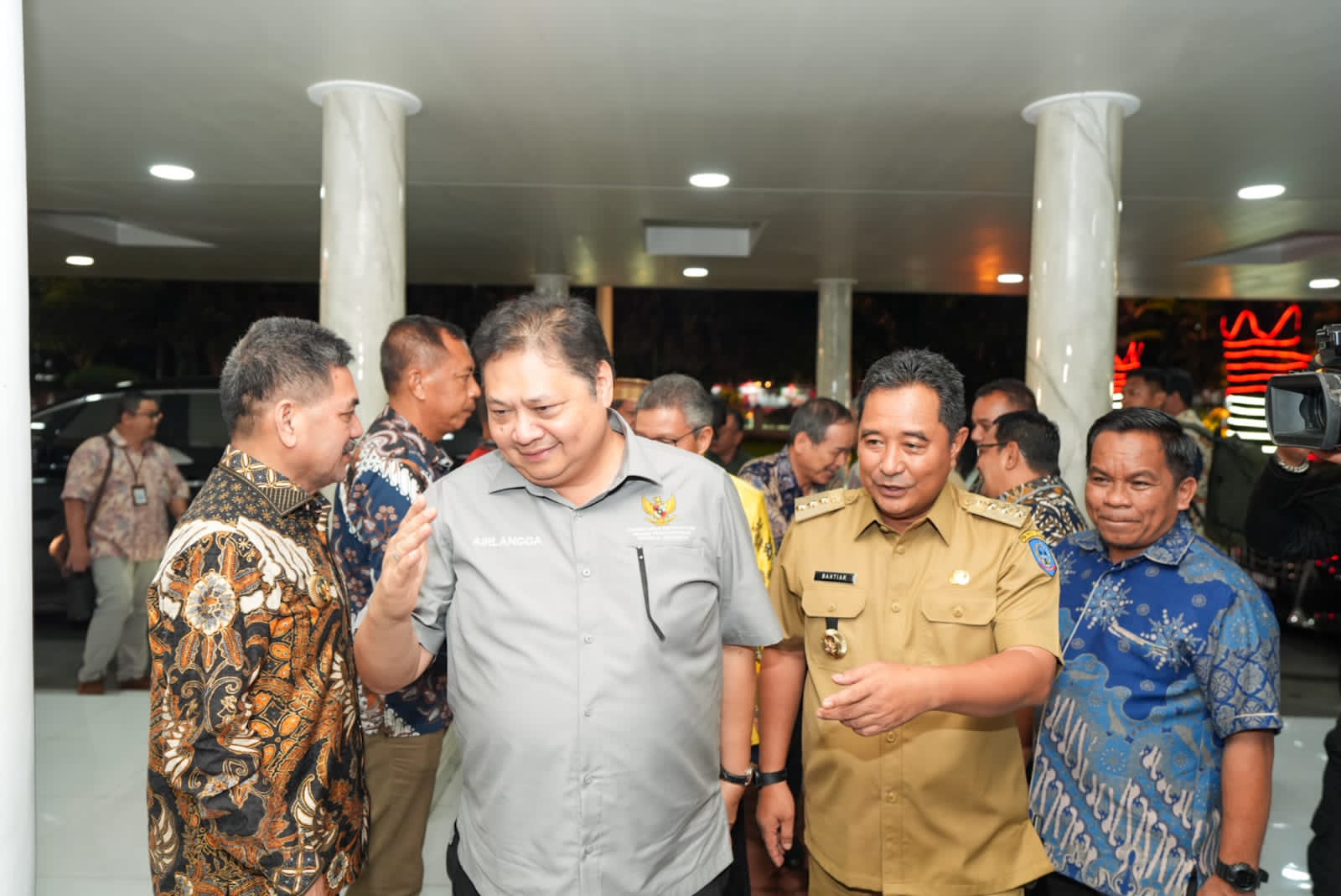 Menko Perekonomian Airlangga Dukung Upaya Pj Gubernur Sulsel Ajukan Tambahan KUR ke Pemerintah Pusat