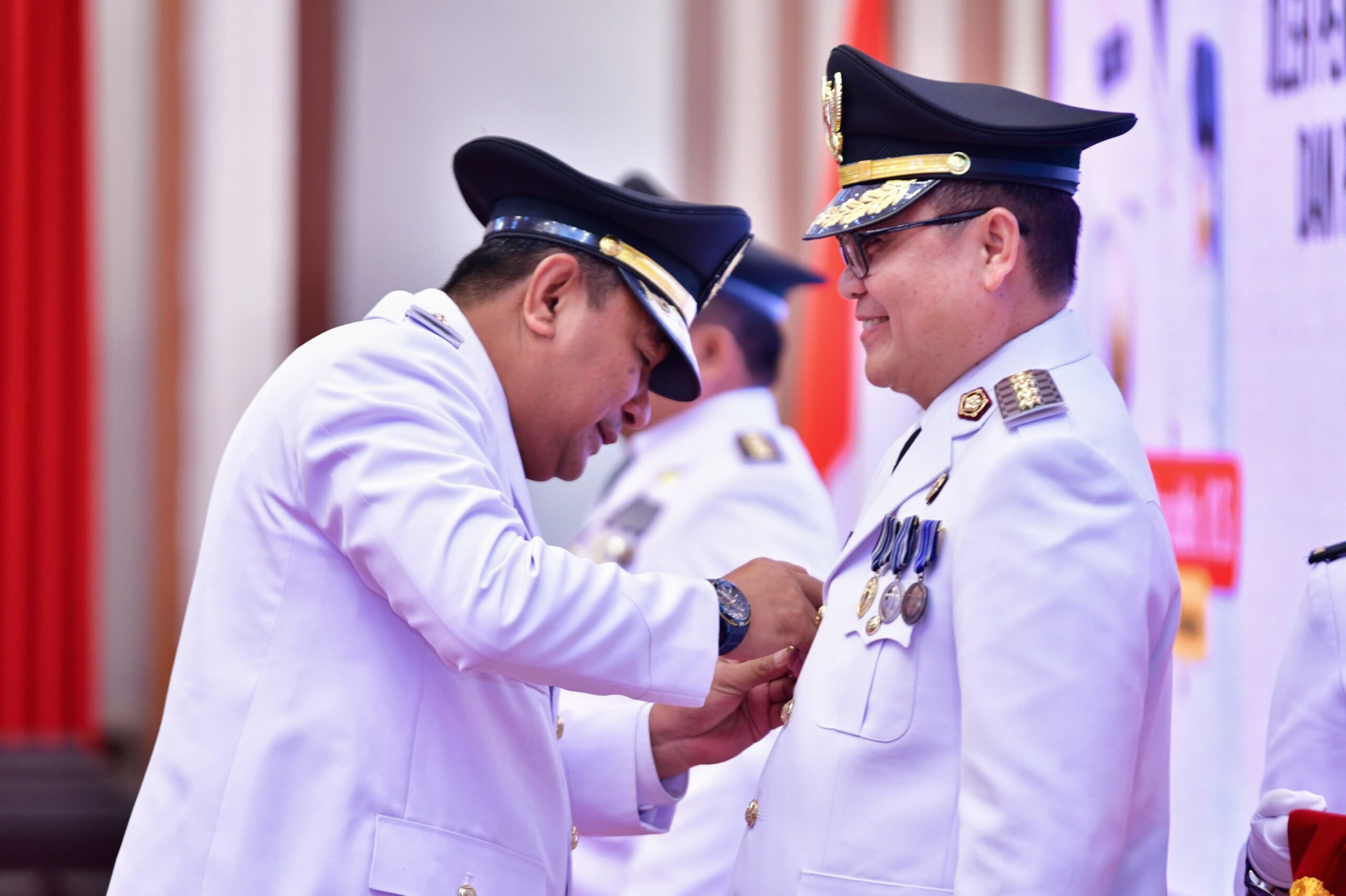 Pj Gubernur Sulsel Lantik Muhammad Saleh dan Andi Batara Lipu Sebagai Pj Bupati Luwu dan Wajo