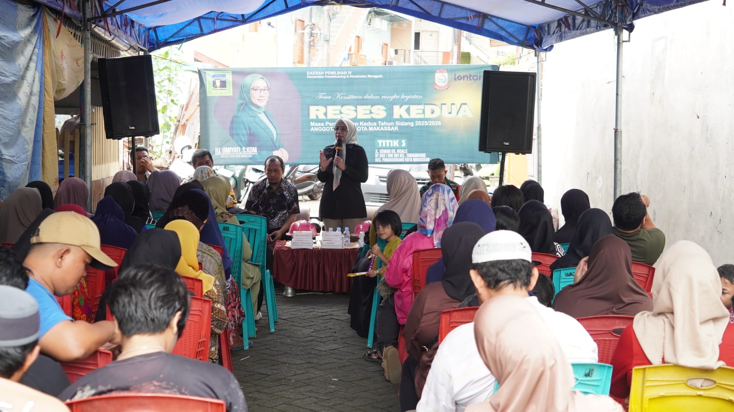 Reses di Tamamaung, Hj Umiyati Tampung Keluhan Soal Infrastruktur Jalan hingga KIS Nonaktif