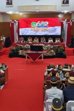 Puncak Hari Jadi Sidrap Ke-682 di Gelar Di Gedung Paripurna  DPRD  Sidrap
