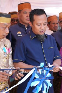 Gubernur Sulsel Resmikan Jalan Muhammadiyah Rappang di Hari Jadi ke-682 Sidrap