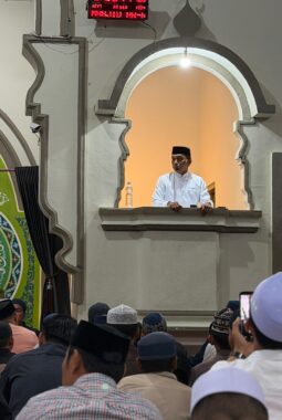 Bupati Sidrap Syahruddin Awali Safari Ramadhan Di Masjid Ar-Rahman Maritenggae