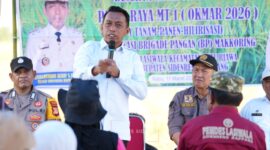 Bupati beri pengarahan hasil panen di lokasi