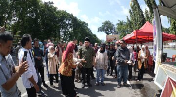 Wali Kota Makassar Datangi Lokasi Pasar Murah, Pastikan Warga Terlayani Jelang Idul Fitri