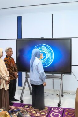 Wakil Wali Kota Makassar Aliyah Mustika Ilham Launching ALOHA National Competition 2026