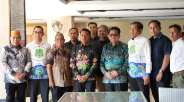 Dua Jam Berdiskusi, Bupati Syaharuddin dan Aksa Mahmud Bahas Rencana Strategis