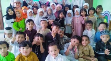 Semangat Baru di Bulan Syawal, TK Naura Makassar Gelar Halal Bihalal Penuh Keceriaan