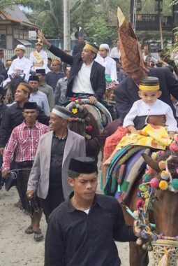 Menjaga Marwah di Atas Pelana: Filosofi Kedekatan Pemimpin di Bumi Nene Mallomo