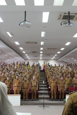 Munafri Warning Lurah Tak Disiplin: Jangan Jadi “Raja Kecil” di Wilayah