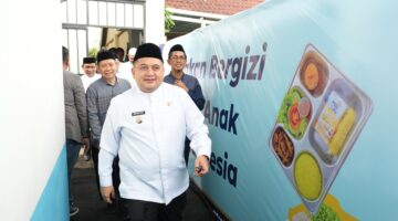 Munafri Tegaskan Dukungan Program MBG di Makassar, Dampaknya ke Gizi dan Ekonomi Nyata