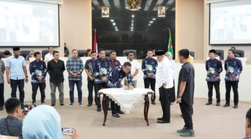 Camat Se-Makassar Teken Komitmen Basmi Sampah, Terapkan Sanitary Landfill di TPA Antang