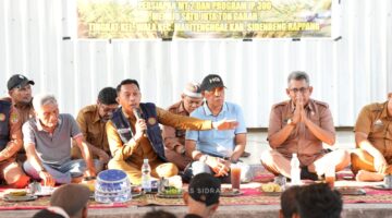 Sinergi Dalam Tradisi, Bupati Sidrap Tudang Sipulung dengan Petani di Kelurahan Wala