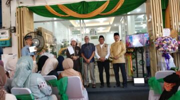 Kemenhaj Hadiri Pembukaan Grand Opening Bursa Sajadah Makassar Milik H.Aras