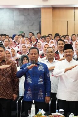 Wali Kota Munafri Hadiri Silaturahmi Bersama Mensos di Sulsel, Bahas DTSEN dan Sekolah Rakyat