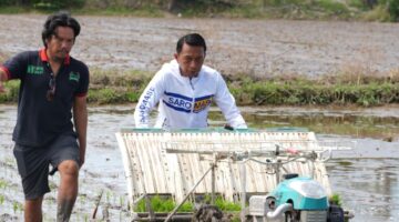 Wujudkan Petani Modern, Bupati Sidrap Tekankan Kolaborasi Teknologi dan Mekanisasi