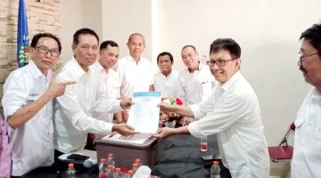 Di Bawah Rintik Gerimis, Suwardi Tahir Bawa Misi Penyegaran Untuk PWI Sulsel