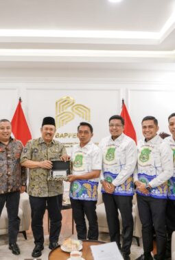 Temui Menteri Bappenas di Jakarta, Bupati Sidrap Paparkan Program IP300 