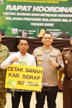 Genjot Target 1 Juta Ton Gabah, Bupati Sidrap Syaharuddin Alrif Siapkan Strategi Tempur Cetak Sawah di Sulsel