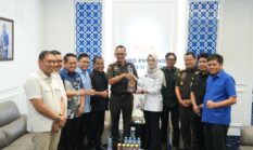 Pimpinan DPRD Sulsel Terima Kunjungan Silaturahmi Kajati Sulsel 