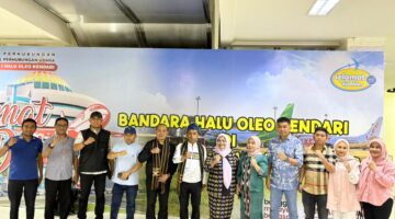 Bupati Sidrap dan Ketua DPRD Beserta Rombongan Tiba di Kendari 