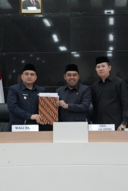 Pemkot dan DPRD Makassar Perkuat Regulasi Hukum Pembangunan Kota Lewat Tiga Ranperda