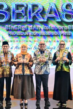 Wakil Wali Kota Makassar Hadiri Kegiatan SERASI JKN Bersama PWRI, Dorong Perlindungan Kesehatan bagi Purnabakti