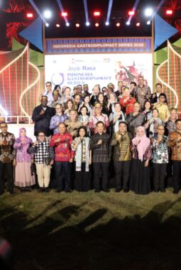 Warisan Epik La Galigo dan Khas Kuliner, Memukau Delegasi Internasional di Makassar