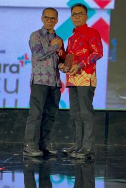 Pemkot Makassar Raih Penghargaan Nasional Berkat Inovasi LONTARA+, Kini Perkuat Layanan Digital
