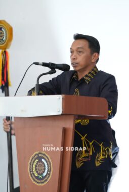 Bupati Sidrap Hadiri Wisuda UMS, Visi Pendidikan Unggul Makin Nyata