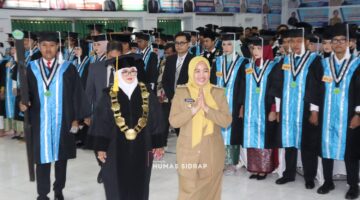 Universitas Ichsan Sidrap Wisuda 140 Sarjana, Wakil Bupati Ajak Lulusan Berkontribusi bagi Kemajuan Daerah