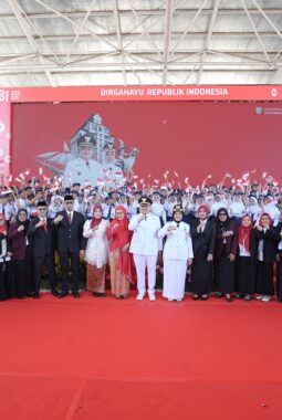 HUT ke-81 RI, Pemkot Makassar Luncurkan Program “Merdeka dalam Genggaman”