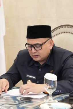Munafri Paparkan Ranperda Tata Kelola Aset Daerah yang Lebih Tertib dan Transparan