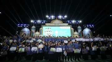 Wali Kota Makassar Dampingi Menag Tutup MTQ VIII KORPRI Nasional di Pangkep
