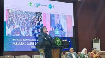 Nurkanaah Ajak Mahasiswa Baru UIN Alauddin Bangun Karakter dan Inovasi