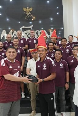 Munafri Jamu PSM Makassar, Beri Suntikan Semangat untuk Laga Kandang Perdana di Pare-pare