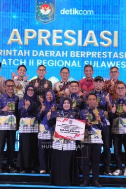 Sidrap Kembali Torehkan Prestasi, Raih Penghargaan Pengelolaan Sampah dan Lingkungan