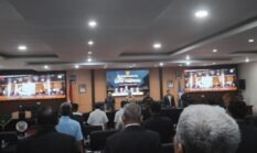 Paripurna DPRD Sulsel Atas Pemandangan Umum Masing Masin Fraksi Terhadap Dua Ranperda