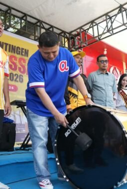 Appi Lepas Kontingen Makassar ke Porprov Sulsel 2026, Target Pertahankan Gelar Juara