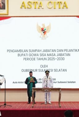 Gubernur Sulsel Lantik Darmawangsyah Muin Sebagai Bupati Gowa : Tekankan Pelayanan Kepada Masyarakat